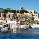 Archipel-Eoliennes-visites-avec-guide