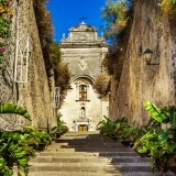 Archipel-Eoliennes-visites-avec-guide